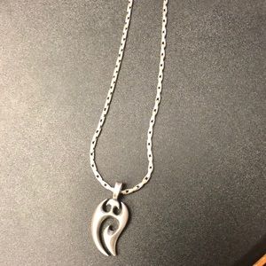 BICO Australia “Maui” symbol with 18” chain